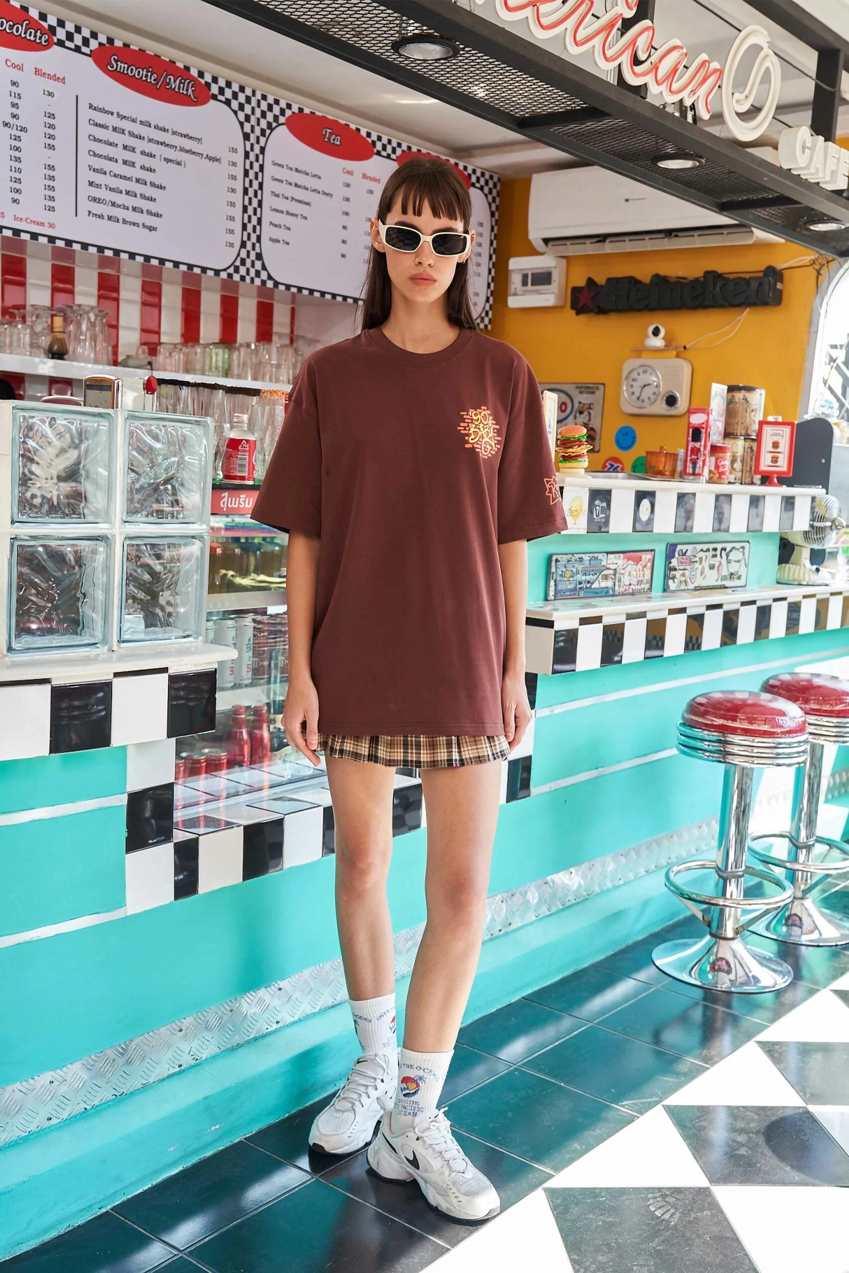 90's Brown Oversized T-Shirt - Image 5