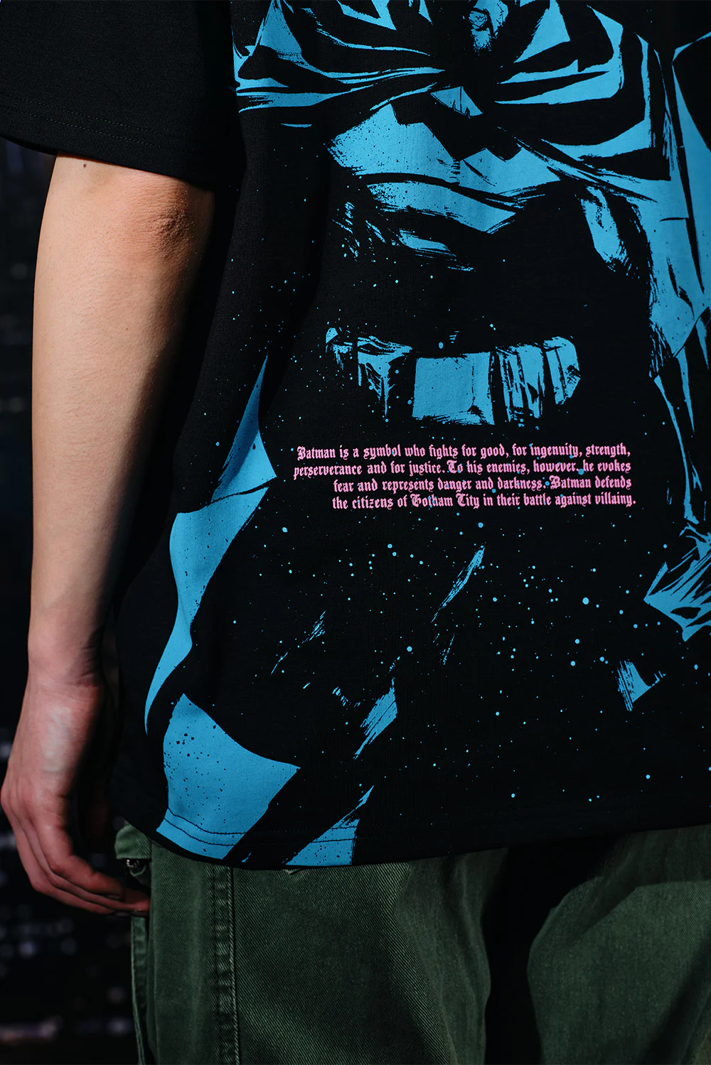 Bat In Dark Oversized T-shirt - Image 7