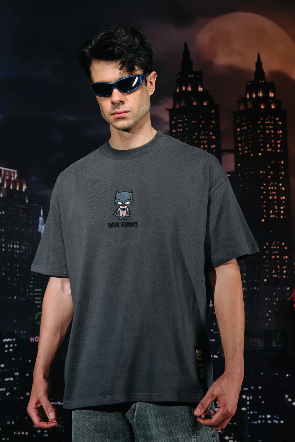 Bat Toon Oversized T-shirt - Image 4