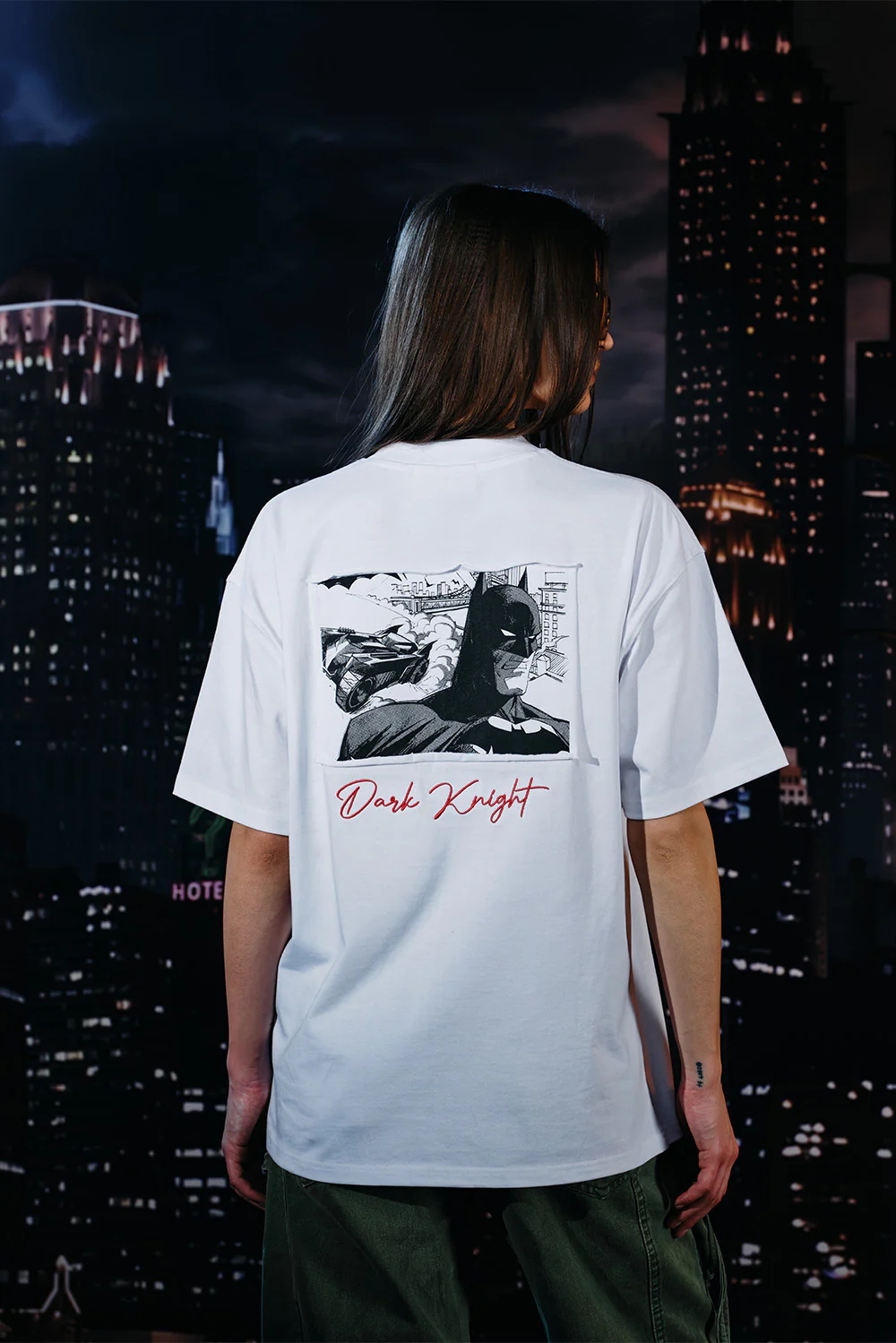 Batman Sonic Oversized T-shirt - Image 7
