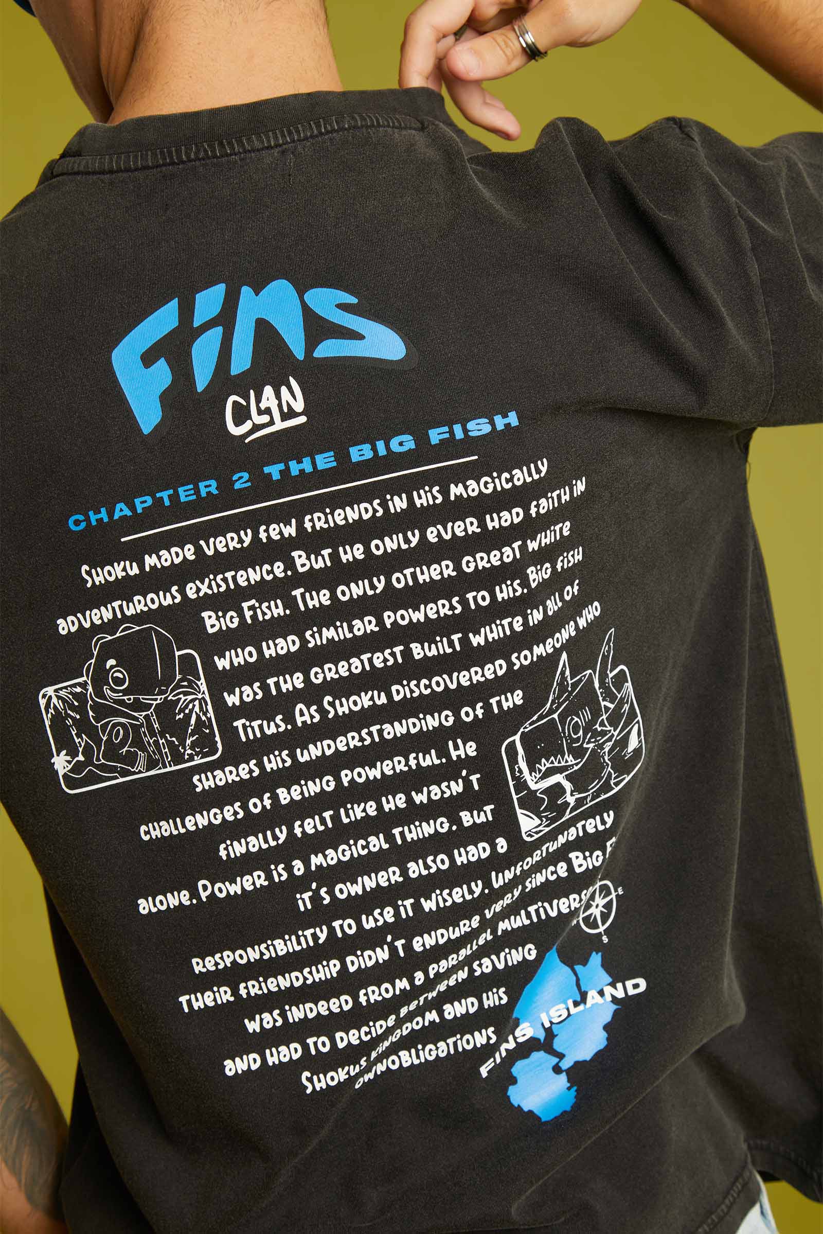 Big Fish Faded Effect Oversized T-shirt - Image 3