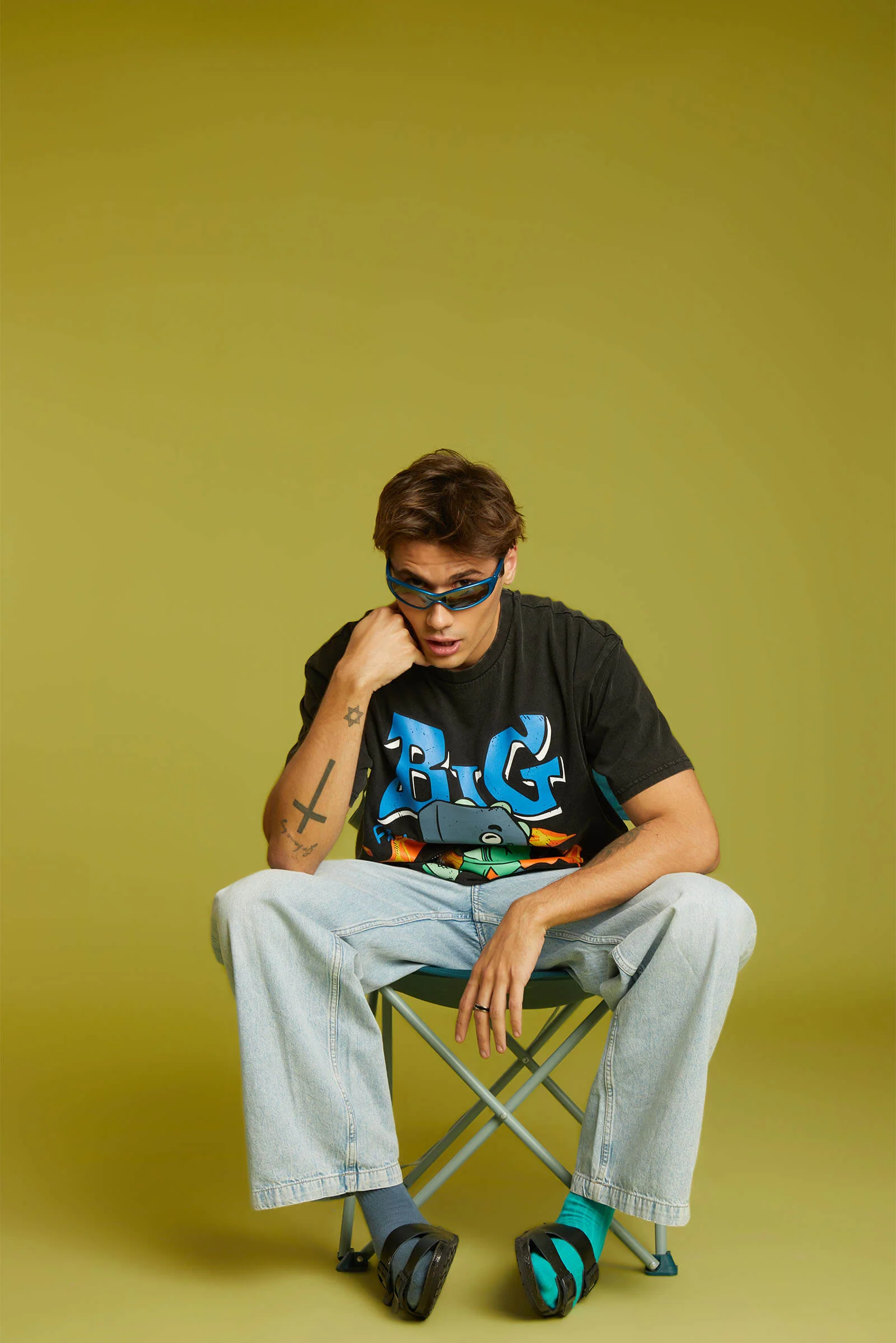 Big Fish Faded Effect Oversized T-shirt - Image 7