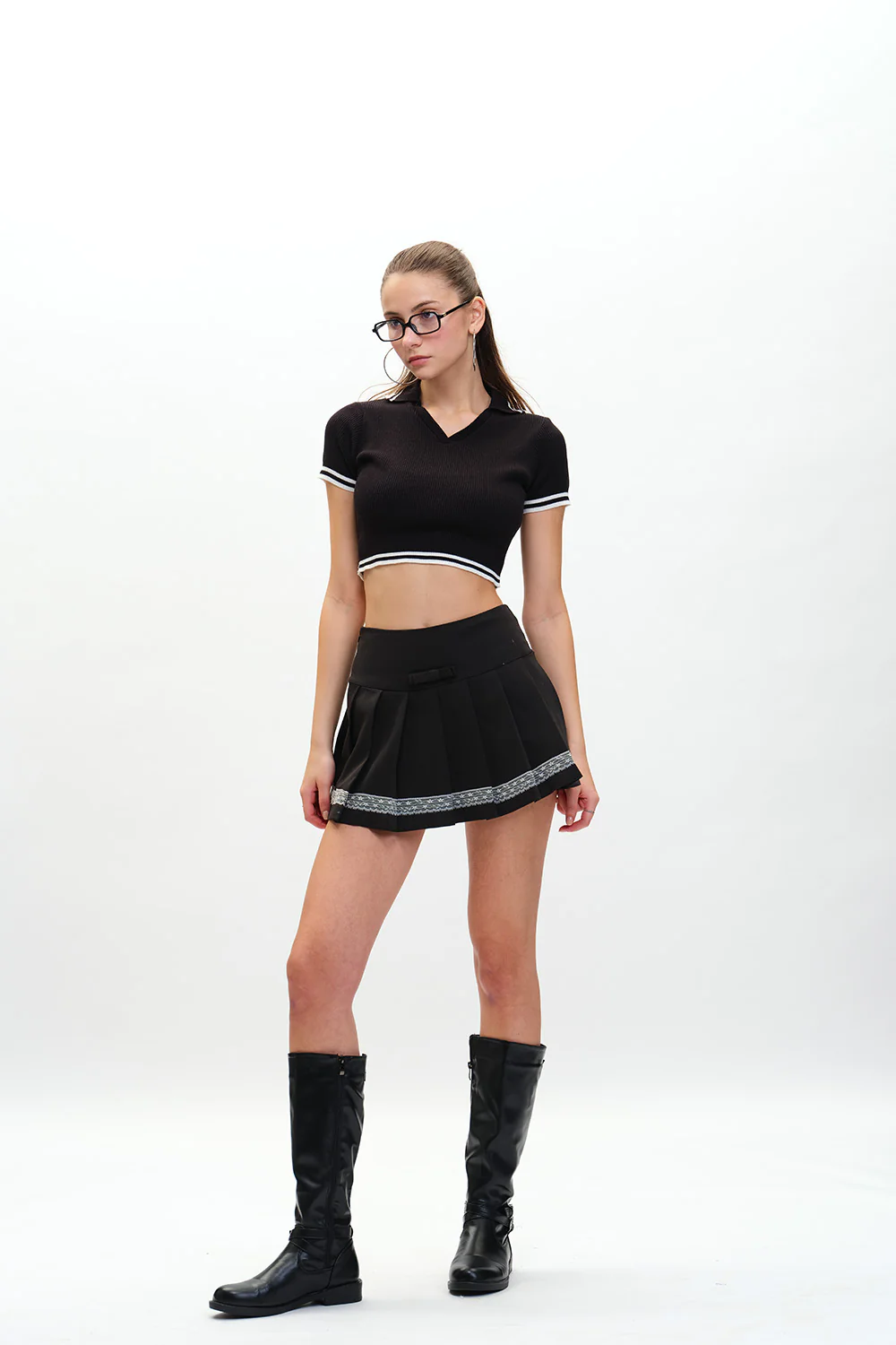 Black Collared Knit Crop Top - Image 2