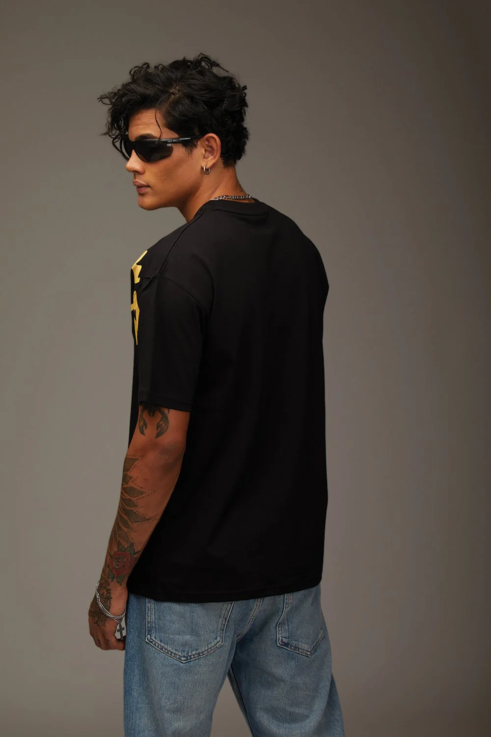 Black Kong Oversized T-shirt - Image 6