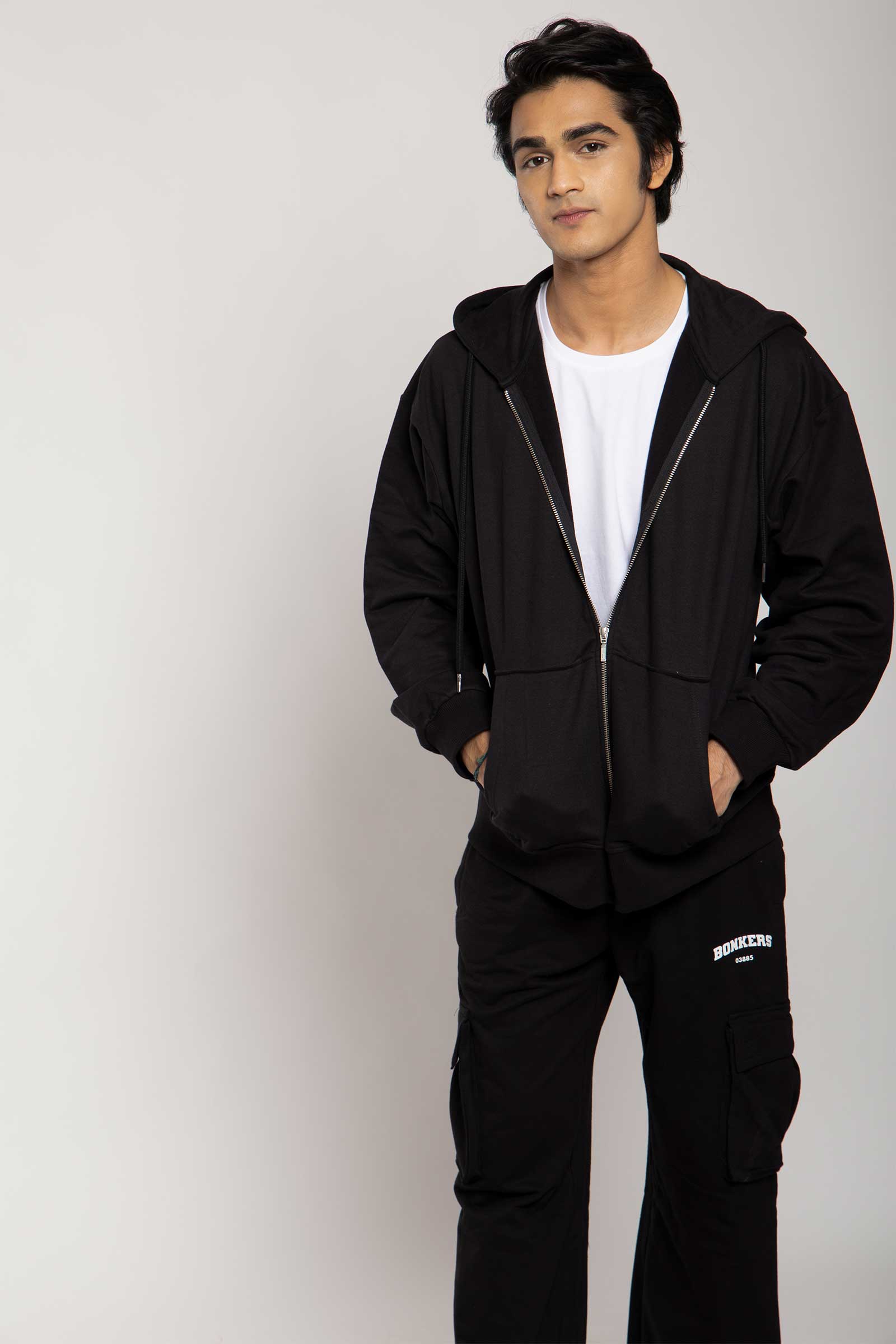 Black Oversized Zipper