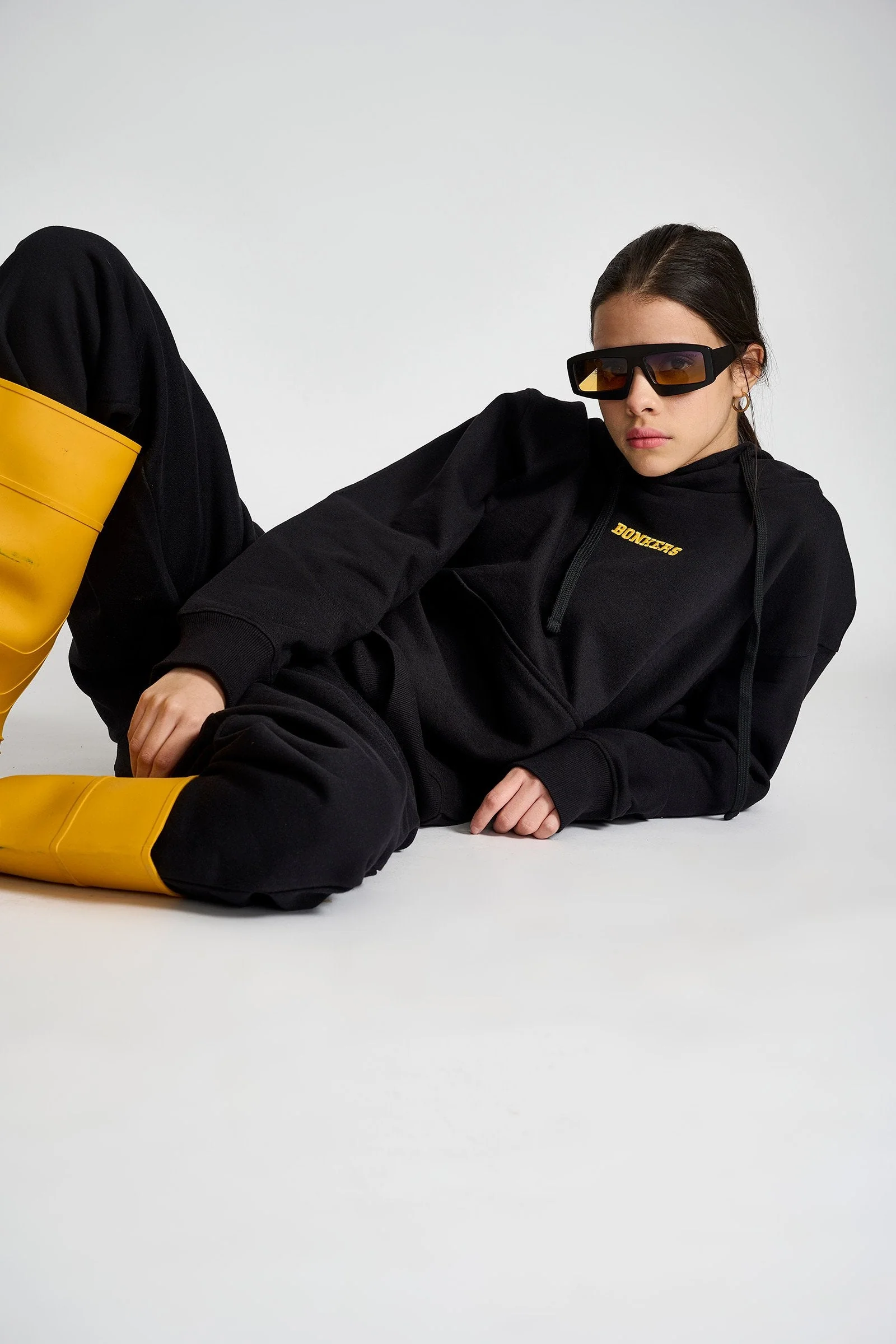 Black Signature Oversized Heavyweight Hoodie (Fleece) - Image 5