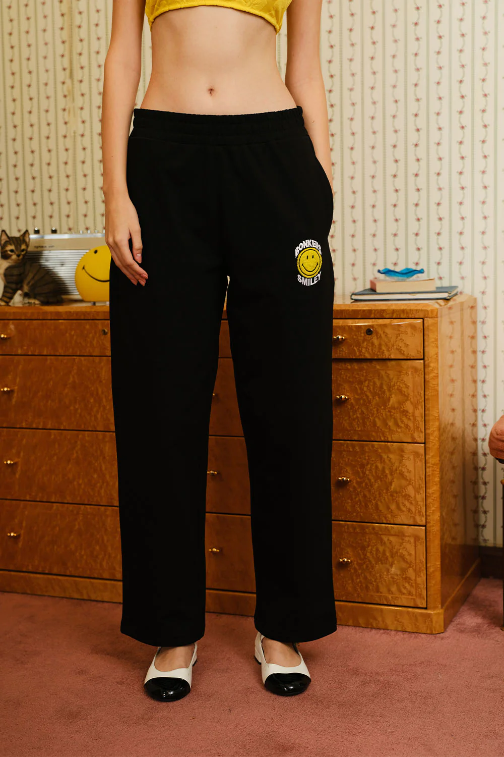 Black Straight Fit Sweatpants - Image 3