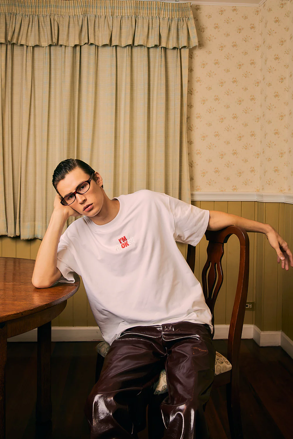 Broken Vibes Oversized T-shirt - Image 5