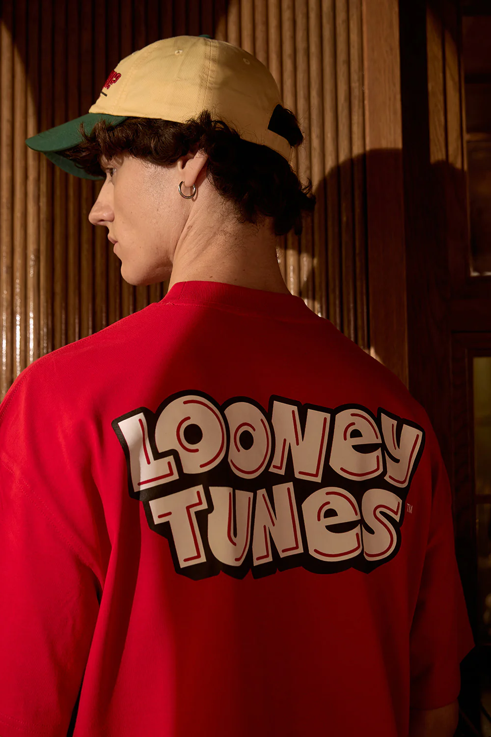 Bugs Bunny Red Oversized T-shirt - Image 4