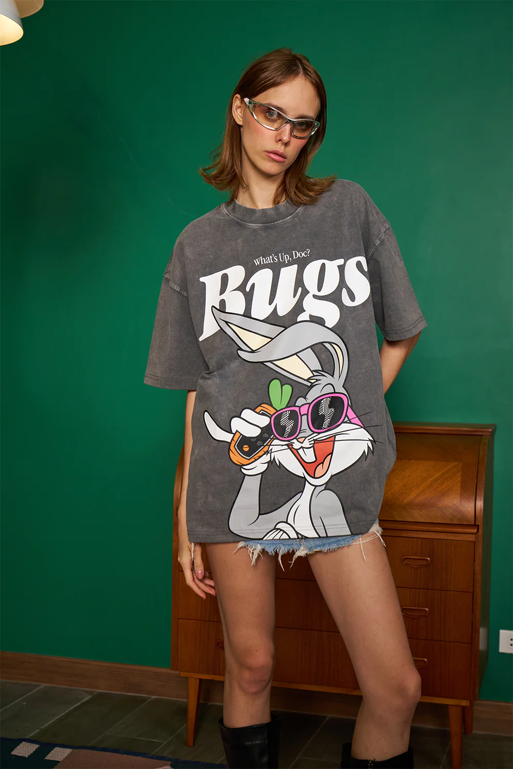 Bugs On Call Oversized T-shirt - Image 11