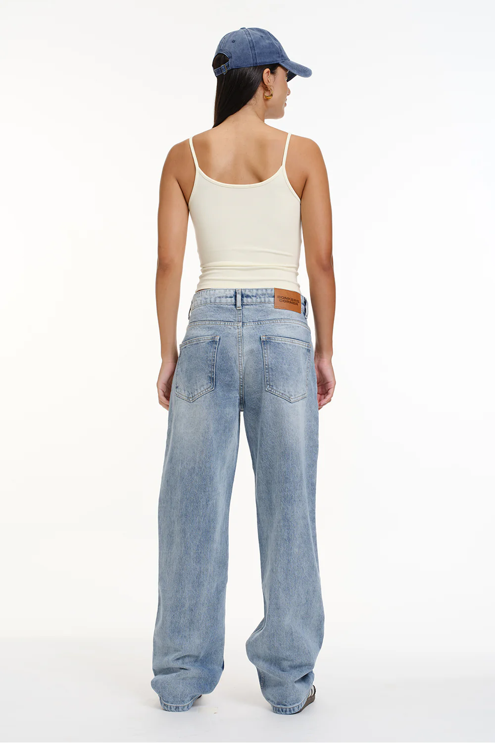Chalk Wash Straight Fit Jeans - Image 4