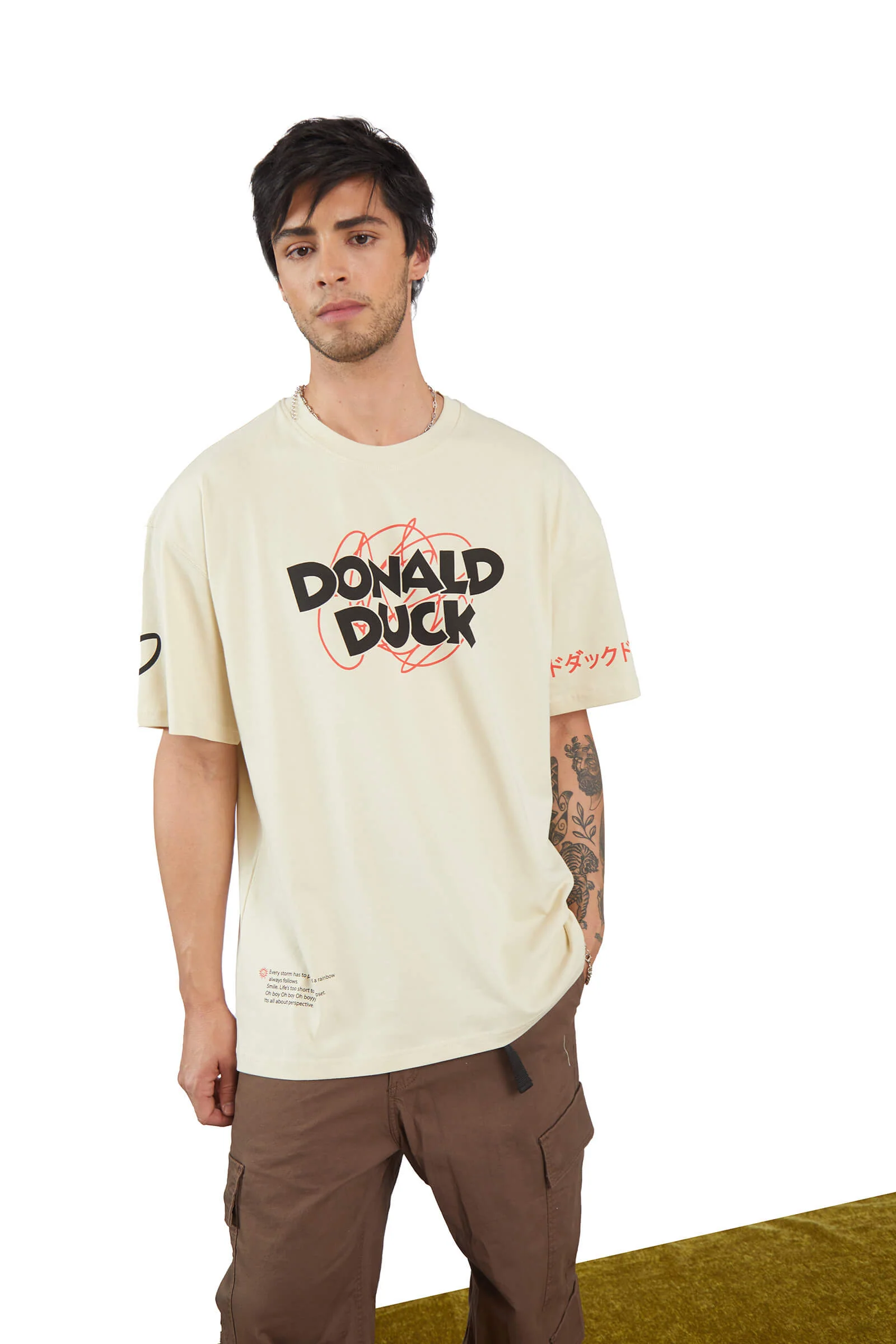 Chirpy Donald Duck Oversized T-shirt - Image 8