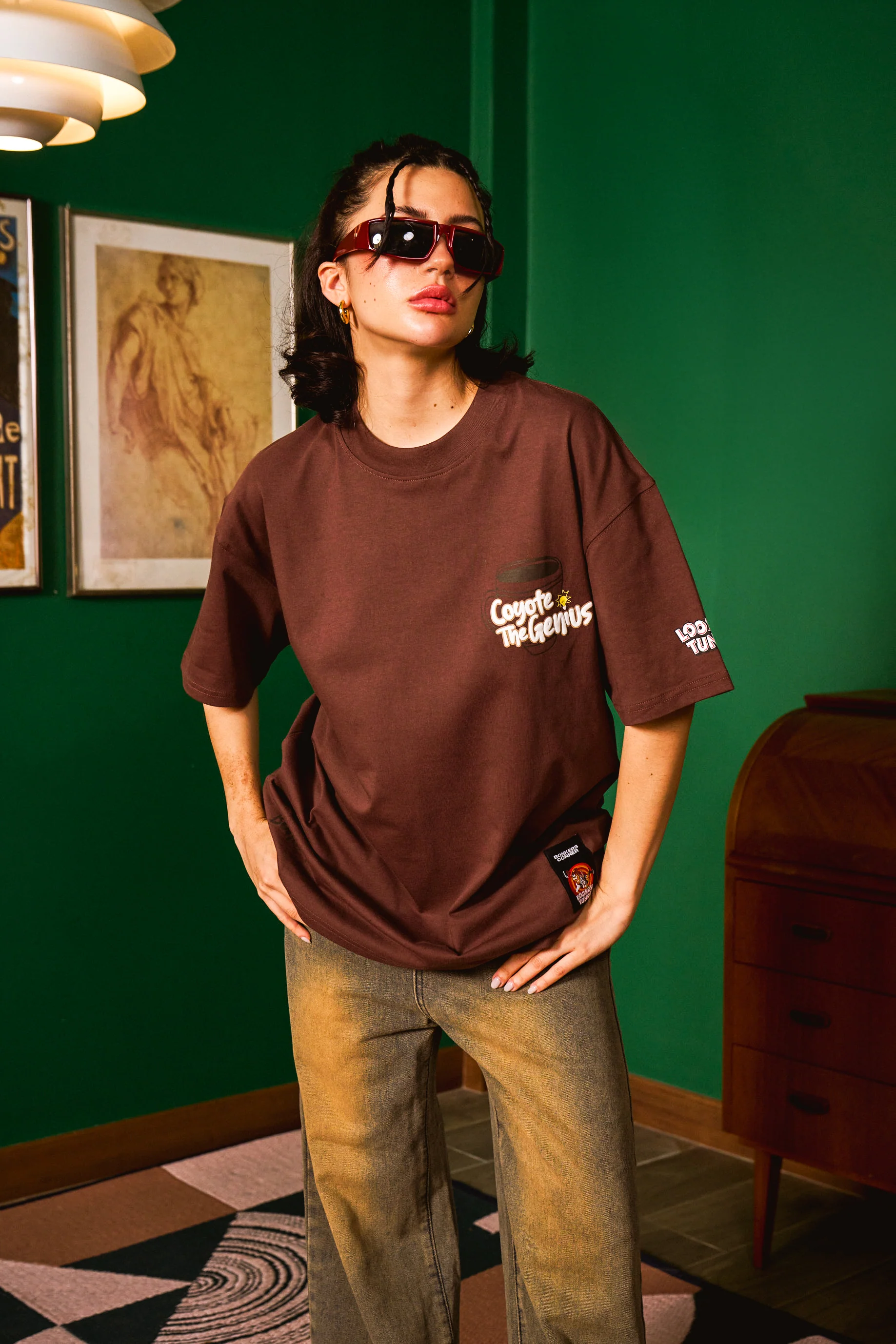 Coyote The Genius Oversized T-shirt - Image 4