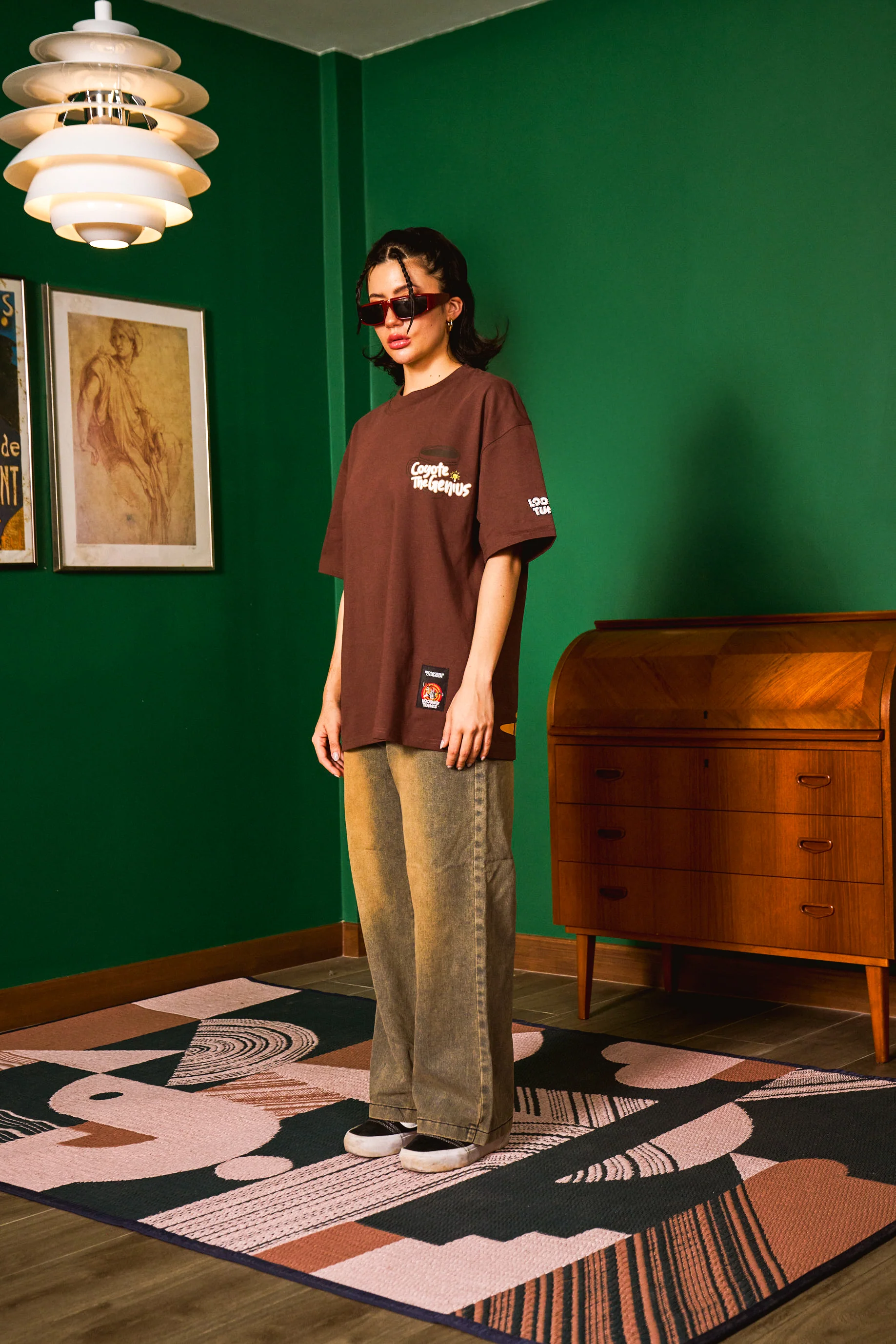 Coyote The Genius Oversized T-shirt - Image 8