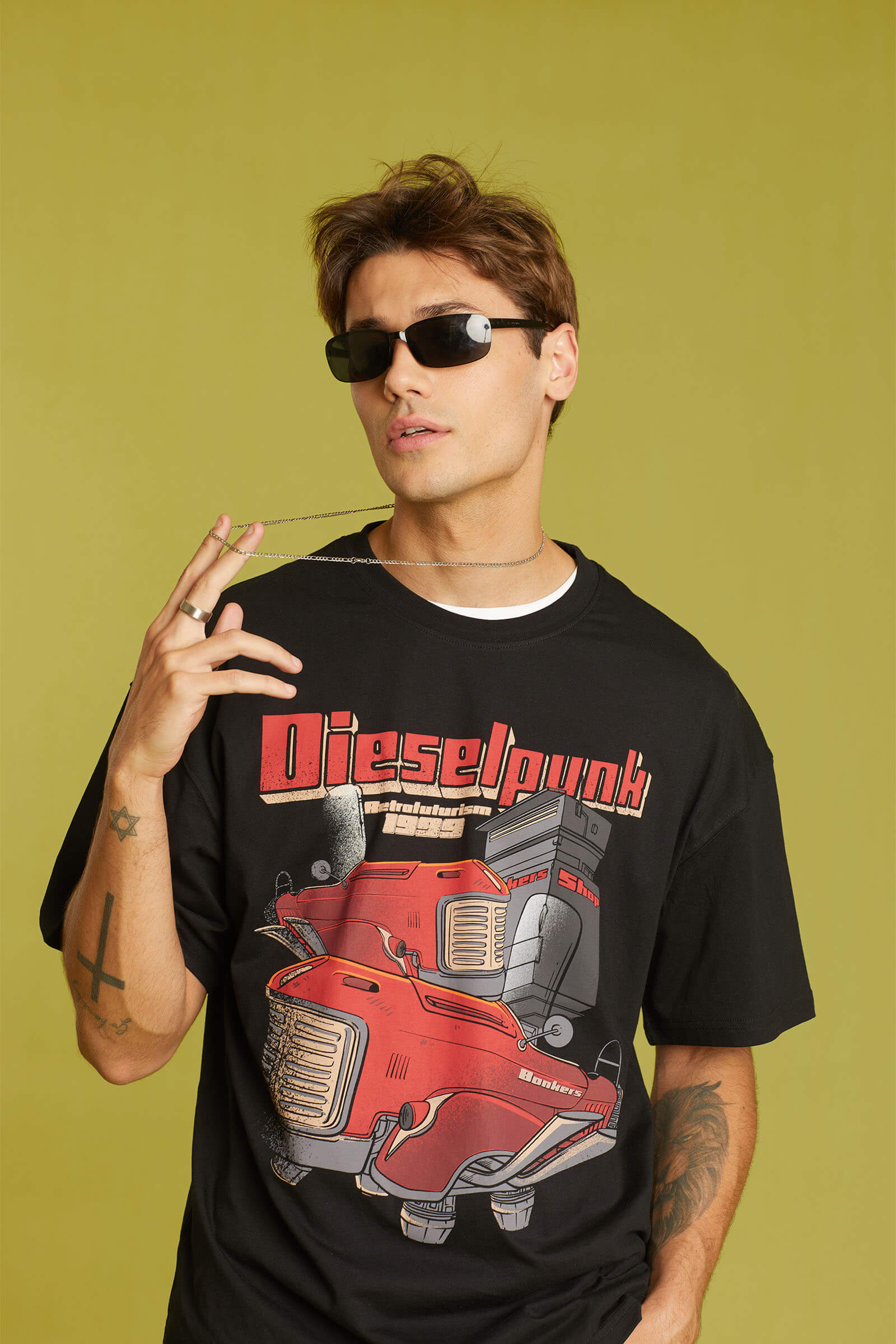 Diesel Punk Oversized T-shirt - Image 10