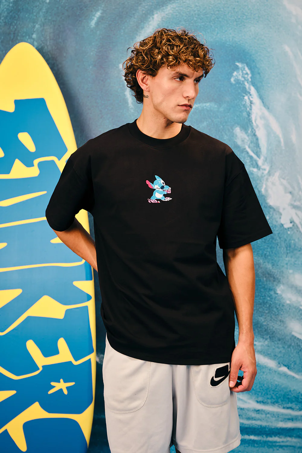 Friend in Need Oversized T-shirt - Image 8