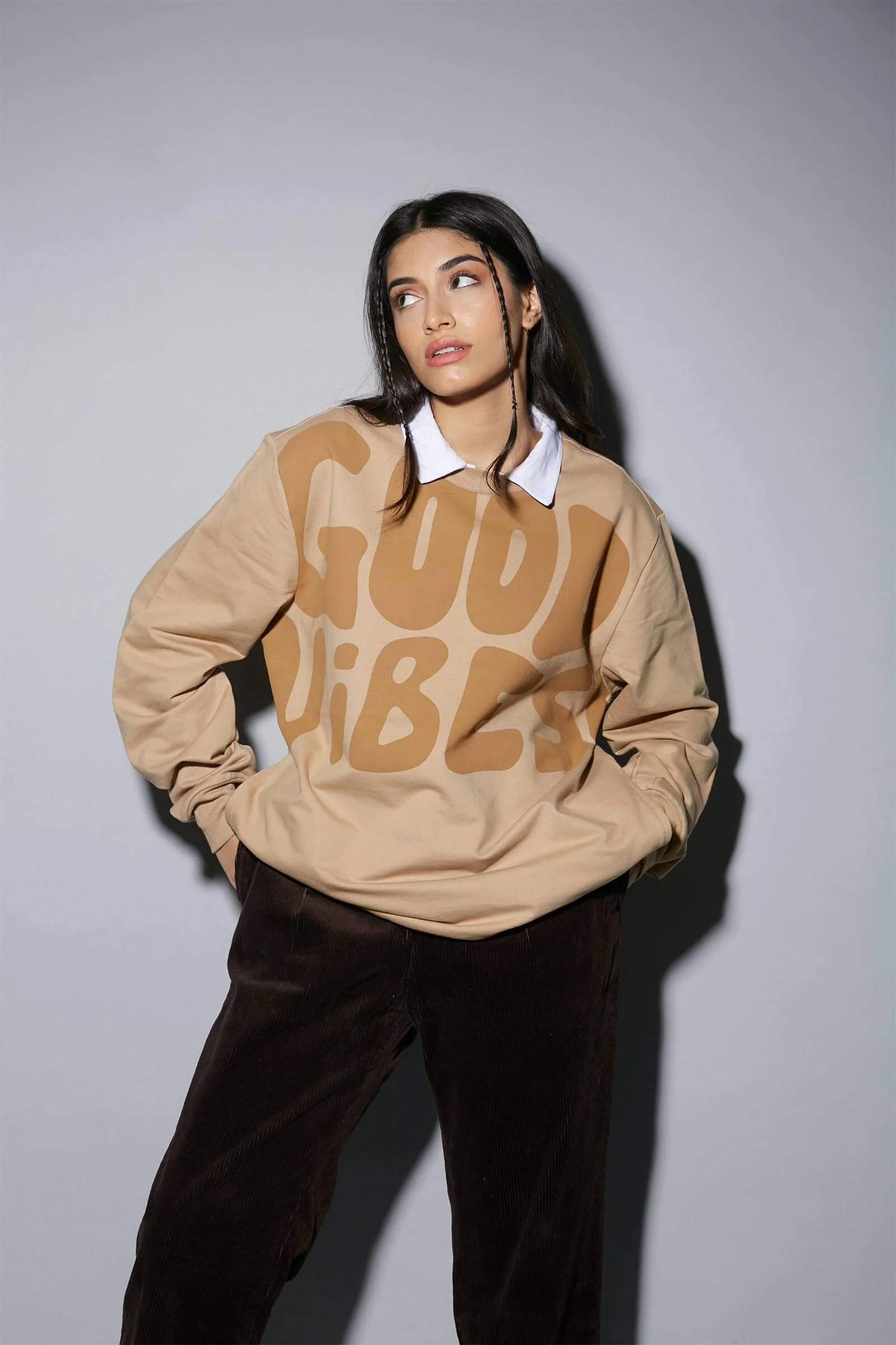 Good Vibes Oversized Heavyweight Sweatshirt - Image 5