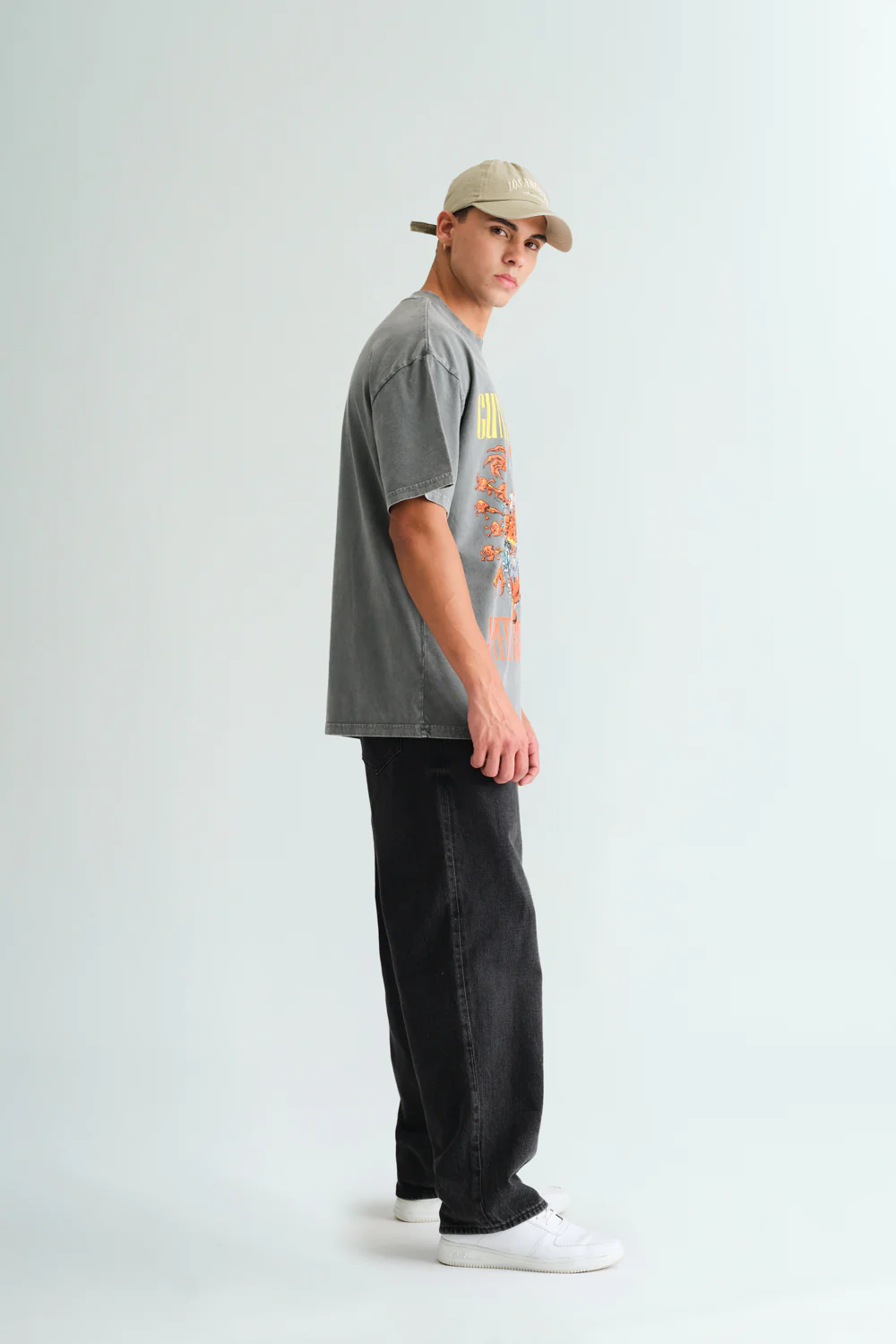Hard Rock Oversized T-shirt - Image 6