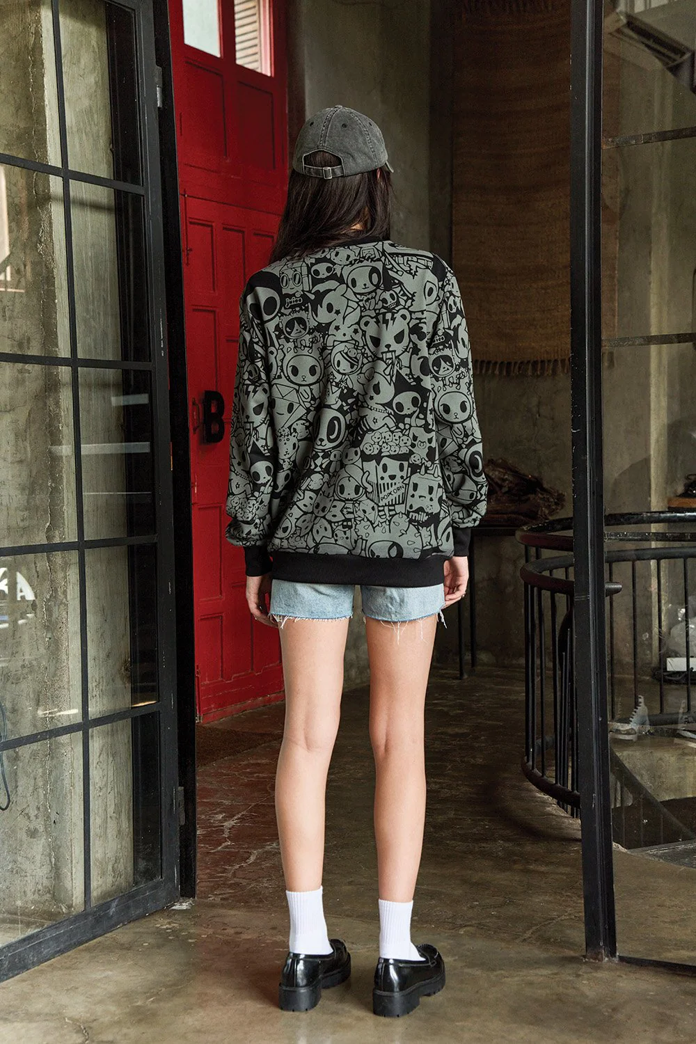 Heart Away Sweatshirt - Image 9