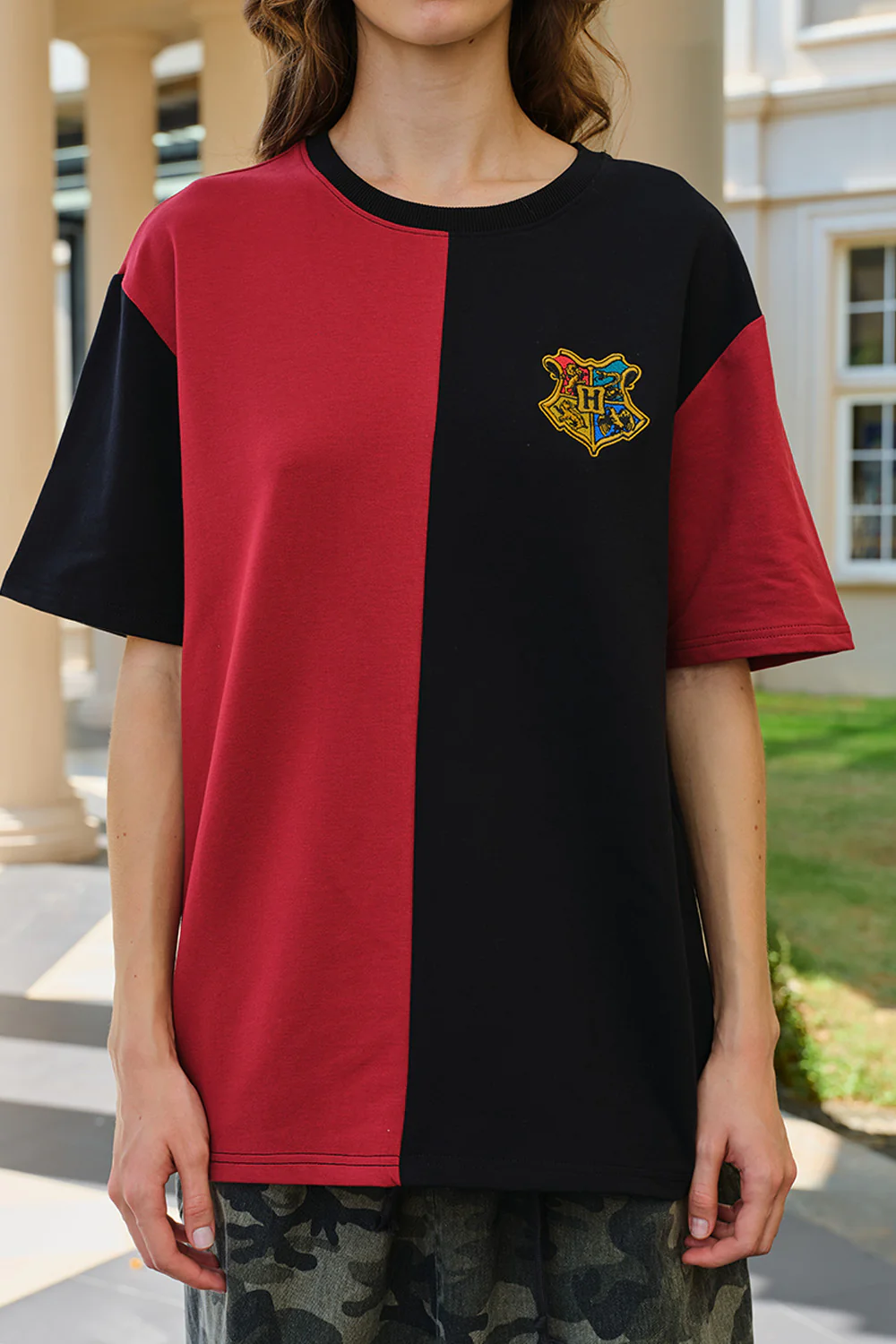 Hogwarts Varsity Oversized T-shirt - Image 3
