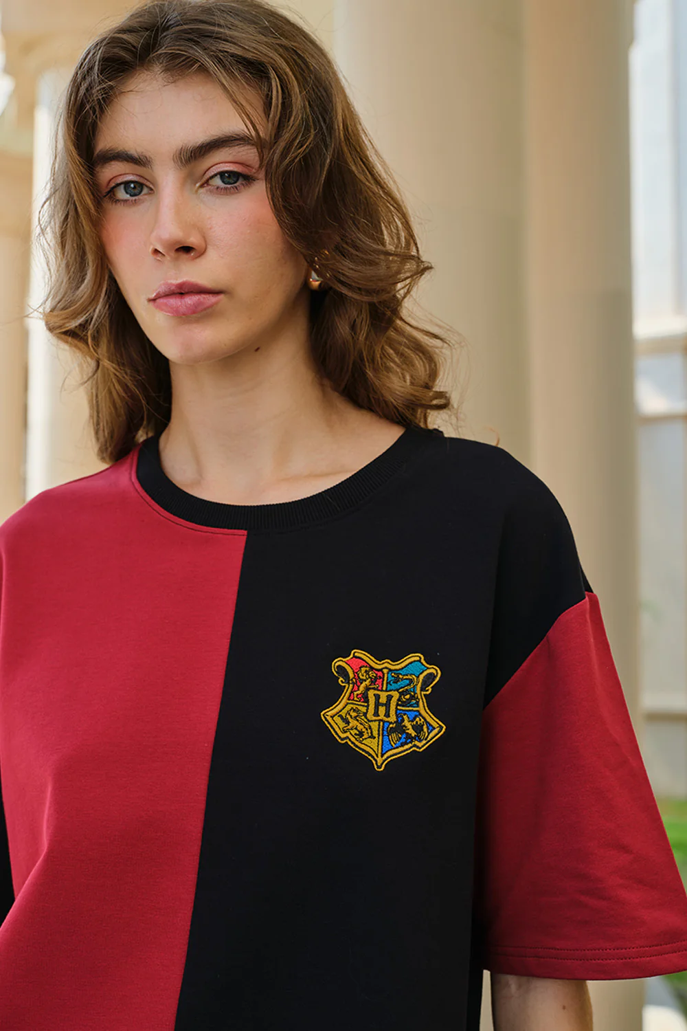 Hogwarts Varsity Oversized T-shirt - Image 5