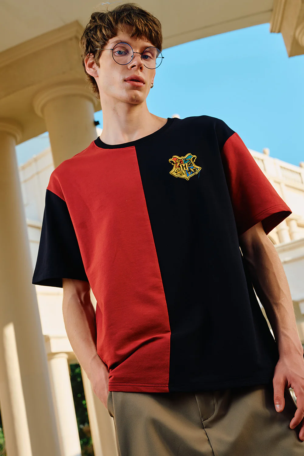 Hogwarts Varsity Oversized T-shirt - Image 5
