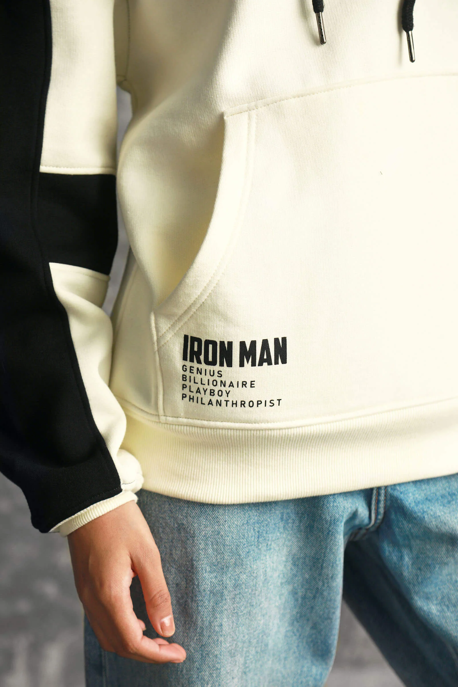 Iron Man Oversized Heavyweight Hoodie(Fleece) - Image 3