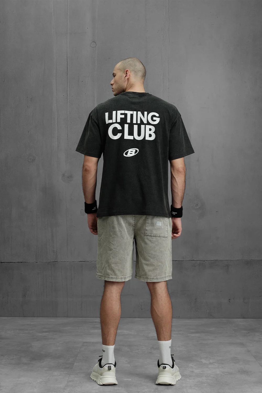 Lifting Club Oversized T-shirt - Image 6
