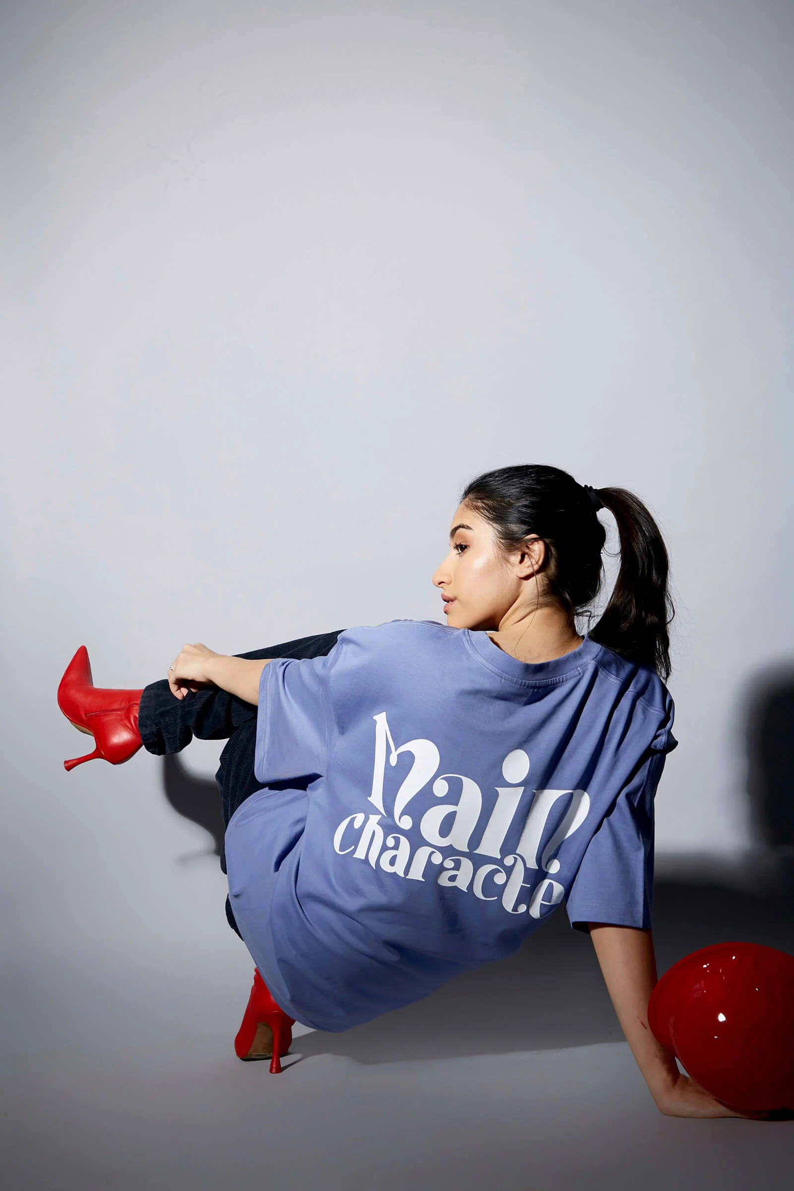 Main Character Oversized T-Shirt - Image 3