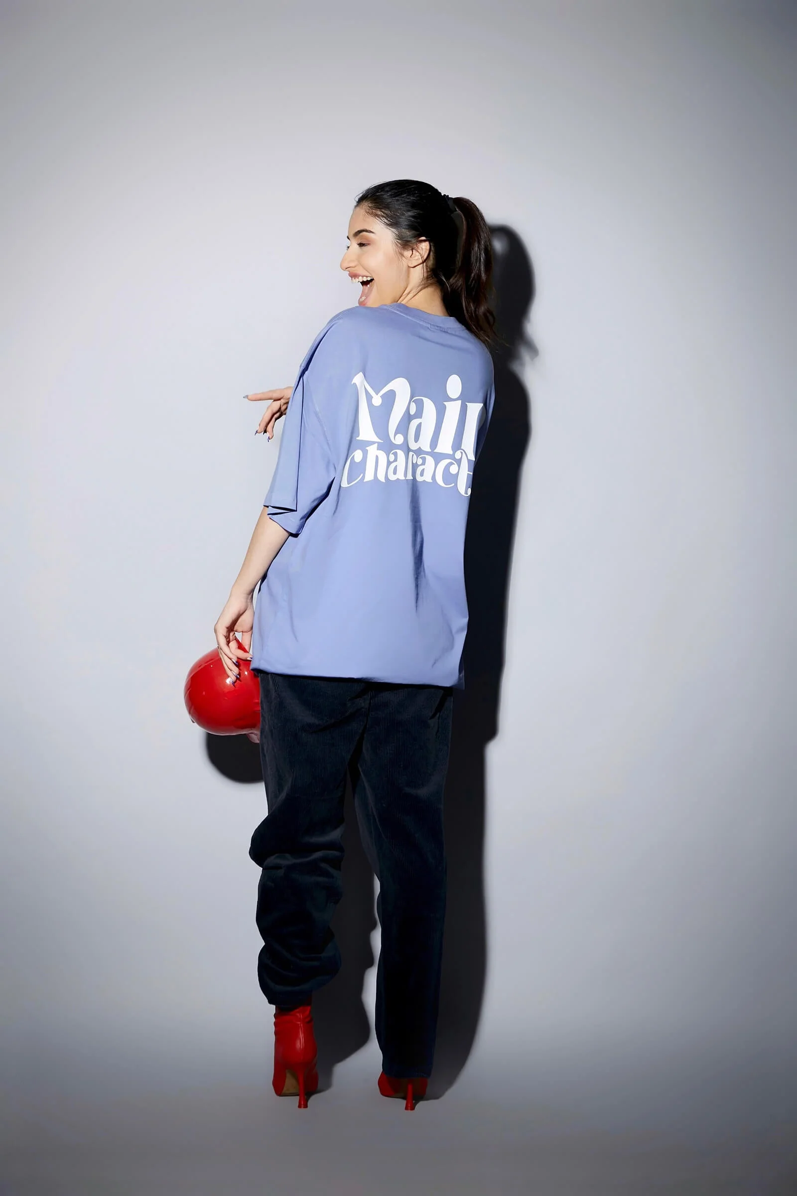 Main Character Oversized T-Shirt - Image 7
