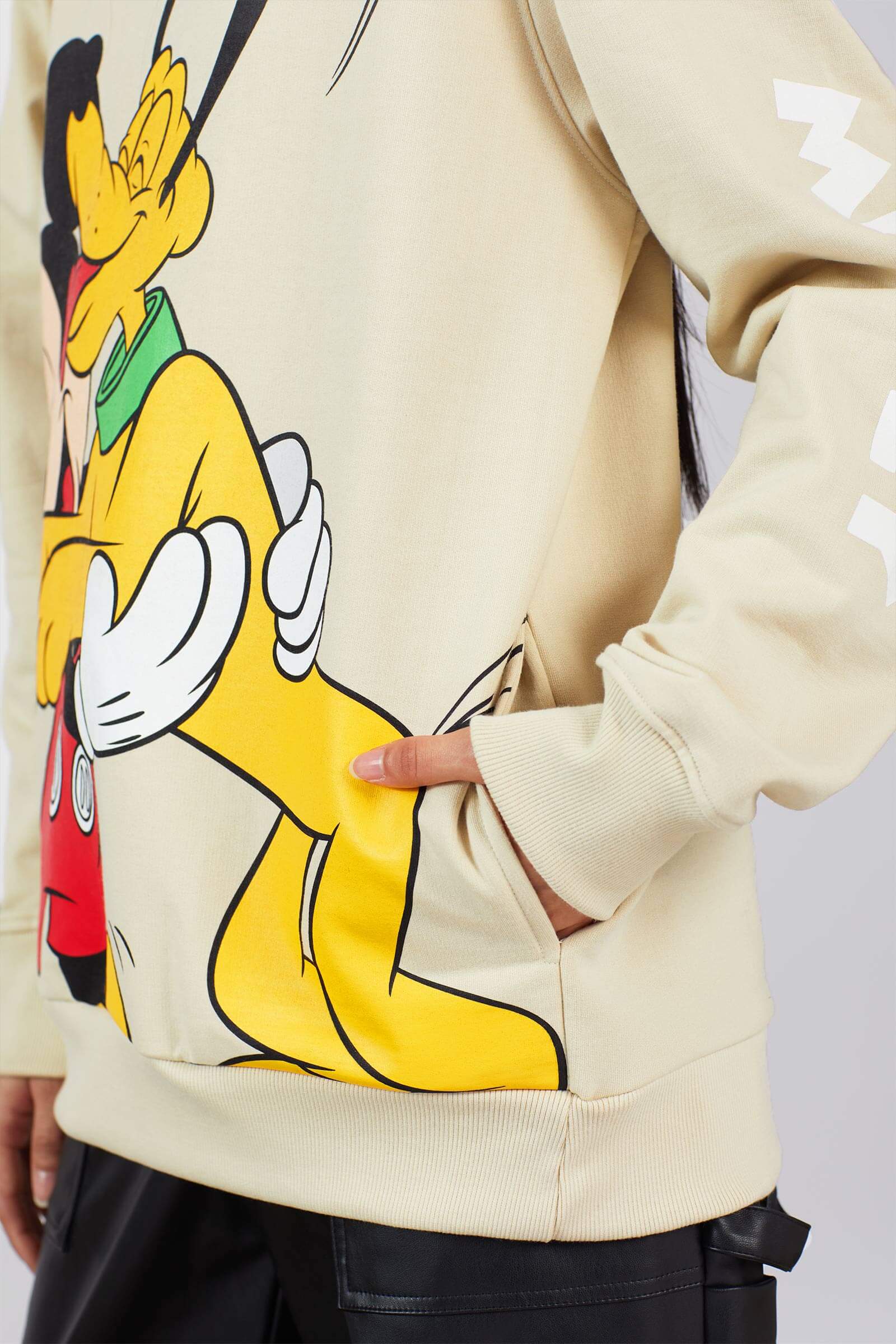 Mickey & Pluto Oversized Sweatshirt - Image 3