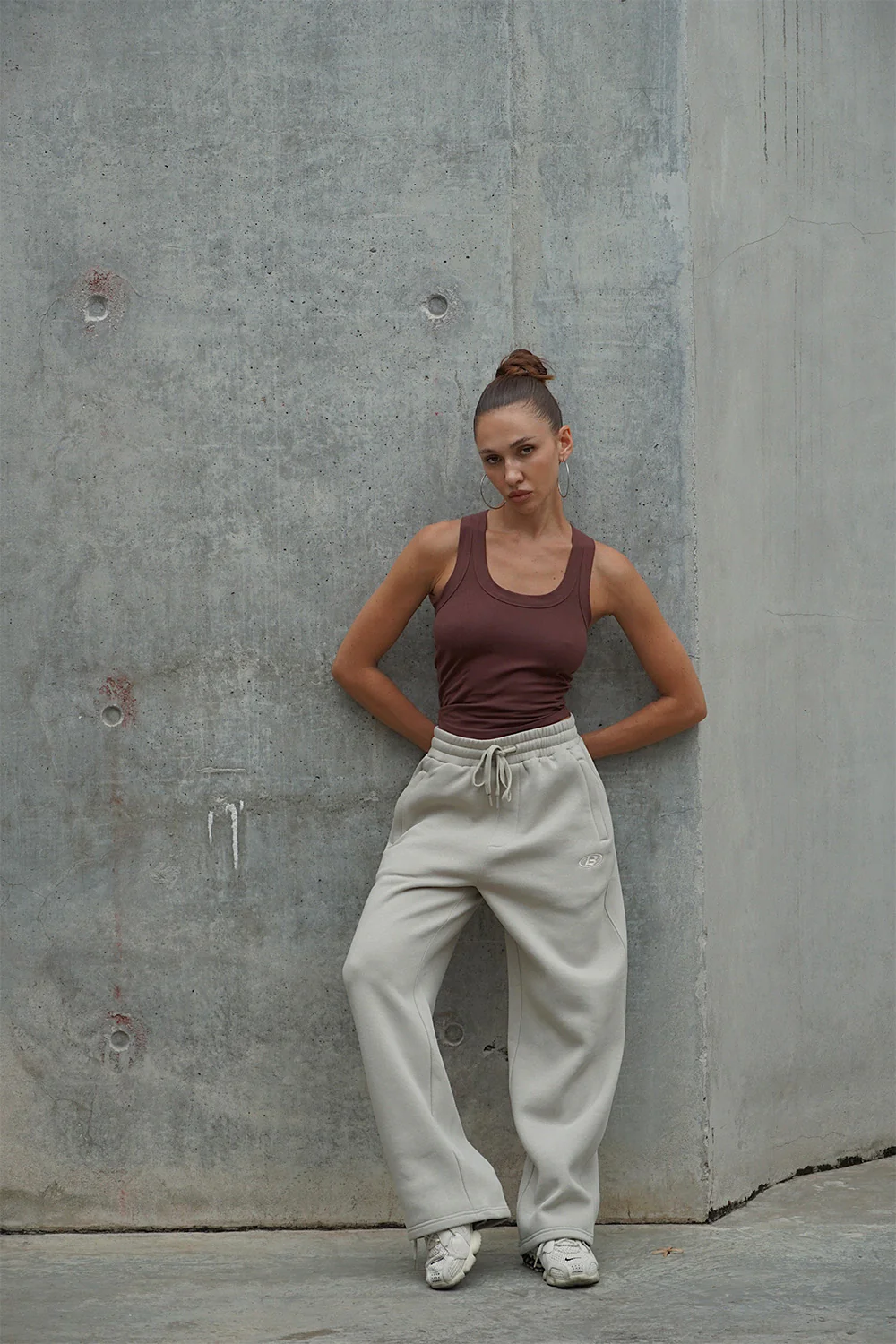 Off White On The Go Joggers - Image 2