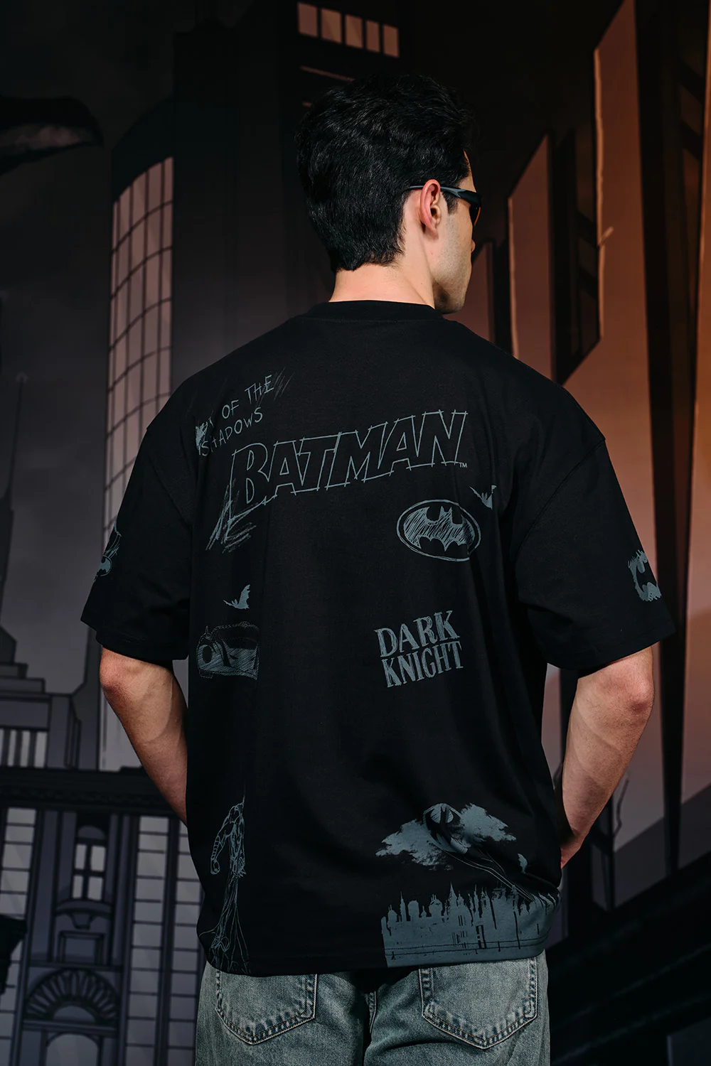 Out of the Shadows Oversized T-shirt - Image 5