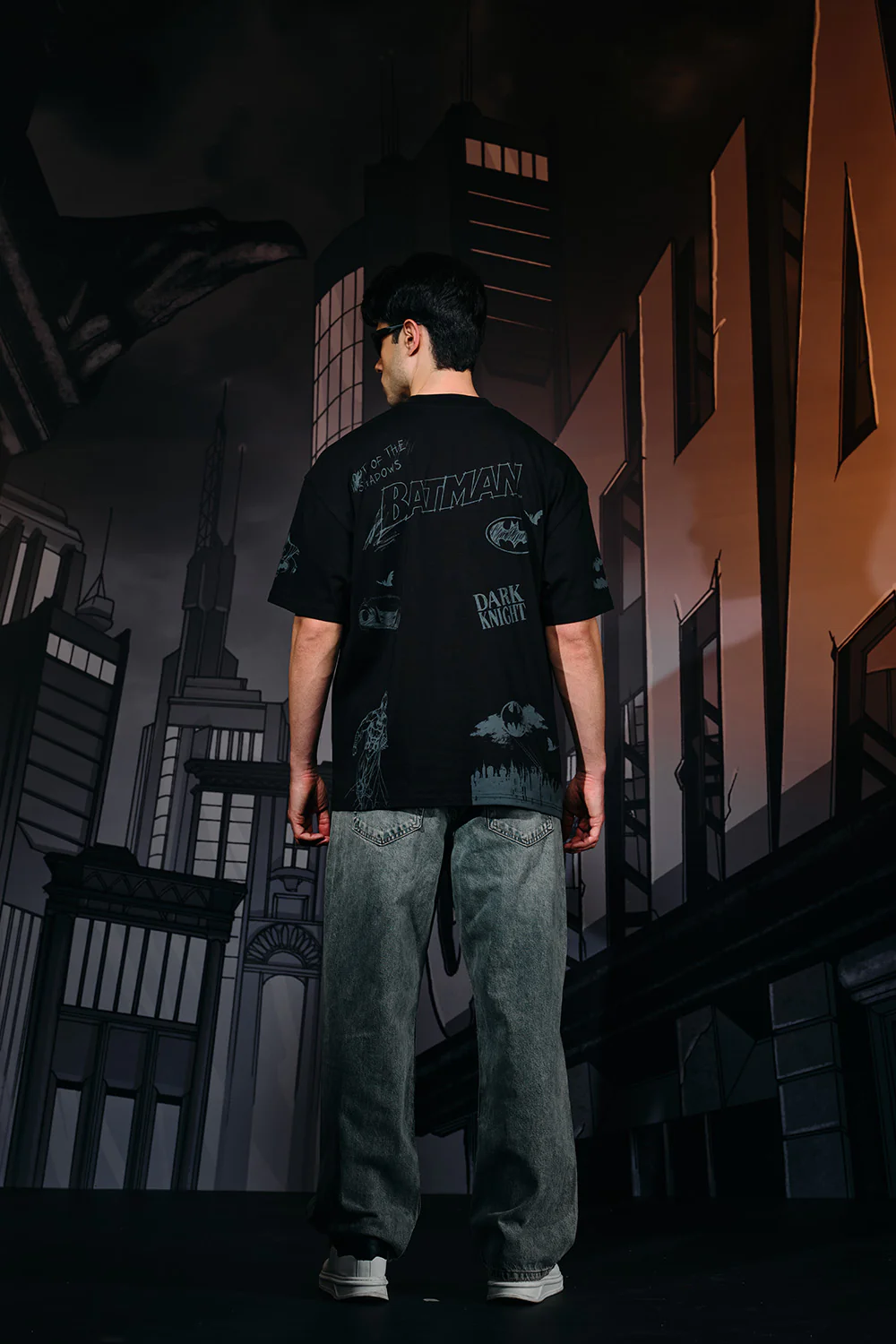 Out of the Shadows Oversized T-shirt - Image 7