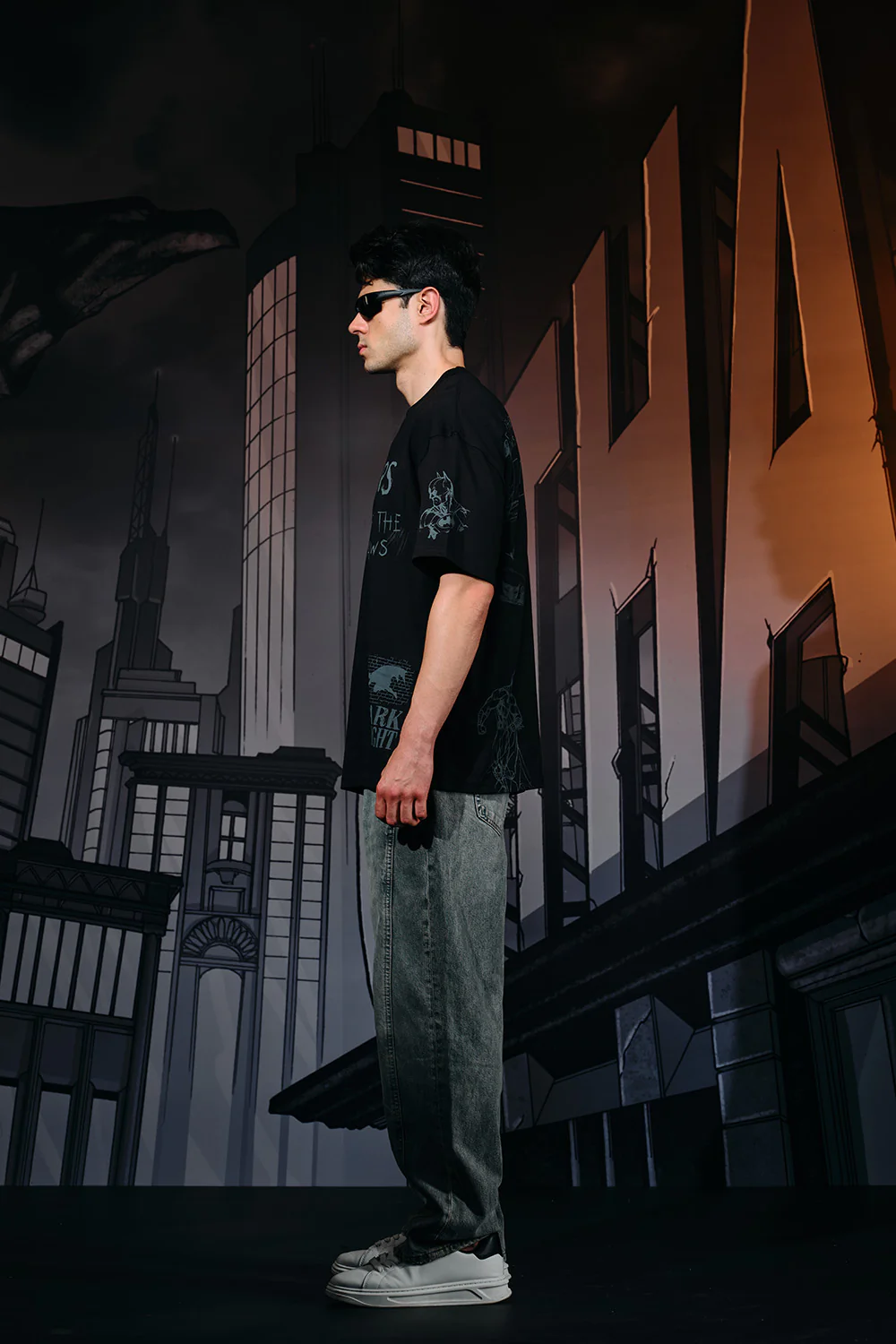 Out of the Shadows Oversized T-shirt - Image 9