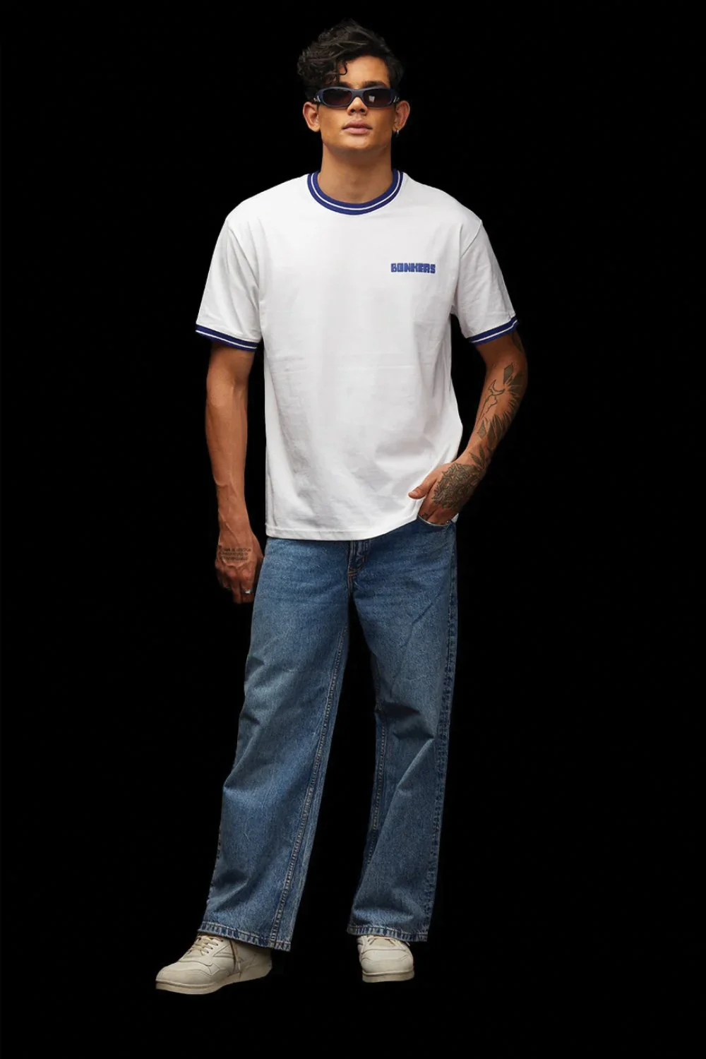 Outlined Collar Oversized T-shirt - Image 3