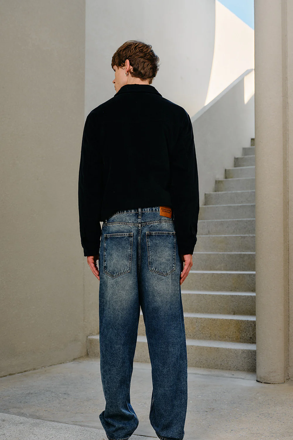 Rugged Wash Wide Leg Jeans - Image 5