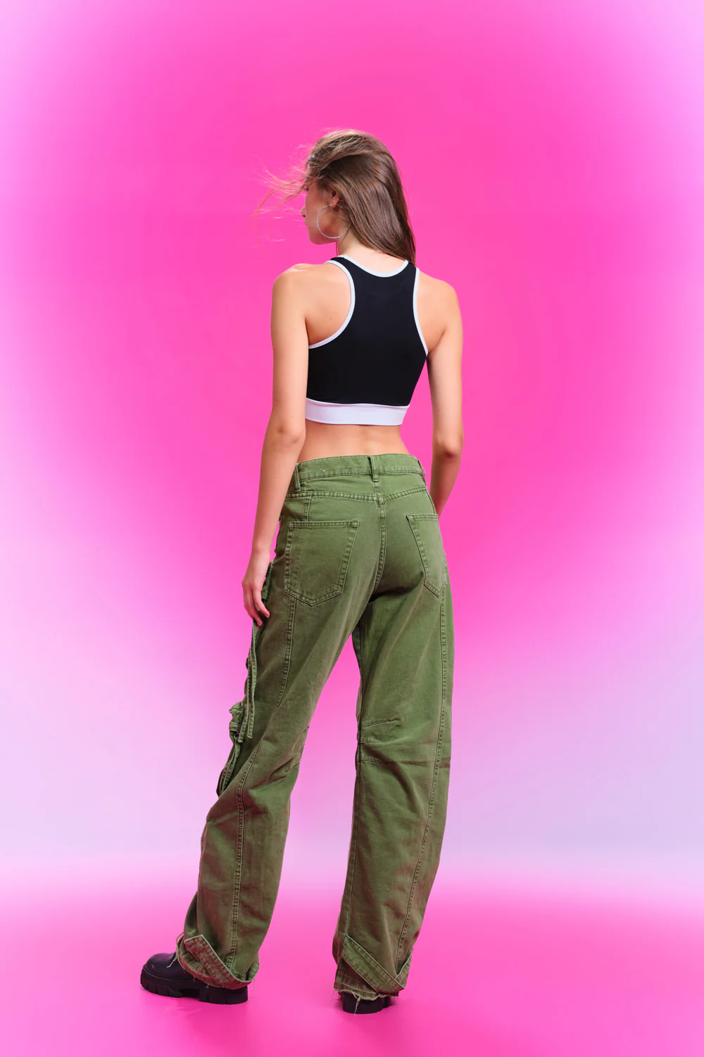 Sasha Crop Sports Tank - Image 11