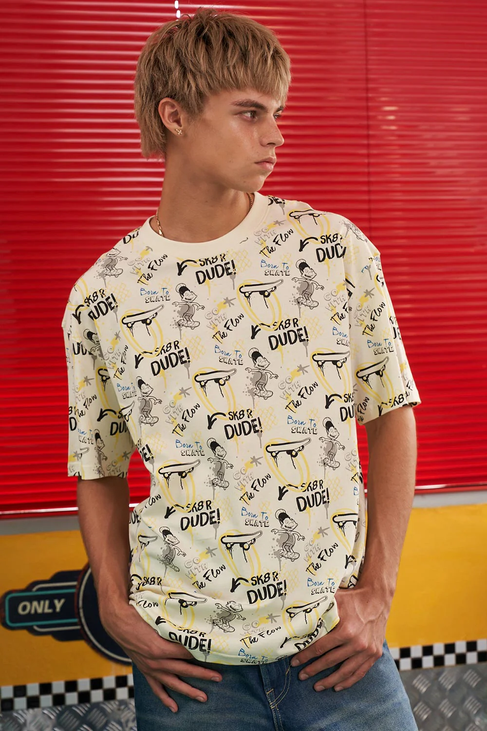SK8 Dude Oversized T-Shirt - Image 3