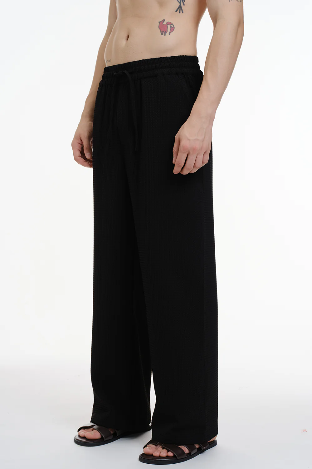 Solid Black Textured Pant