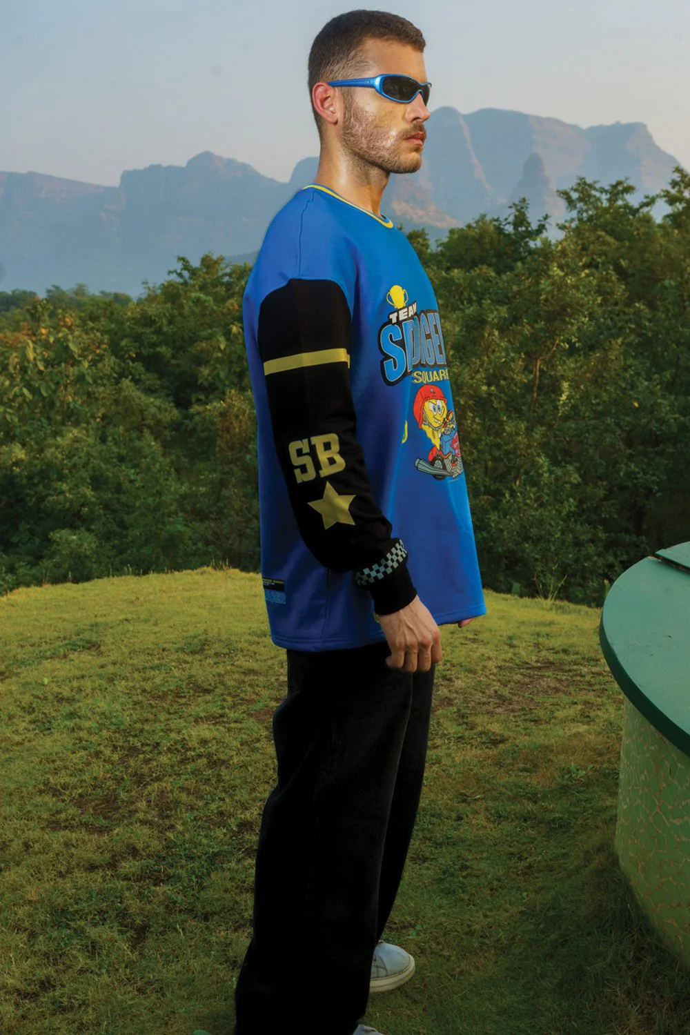 SpongeBob Squared Sweatshirt - Image 11