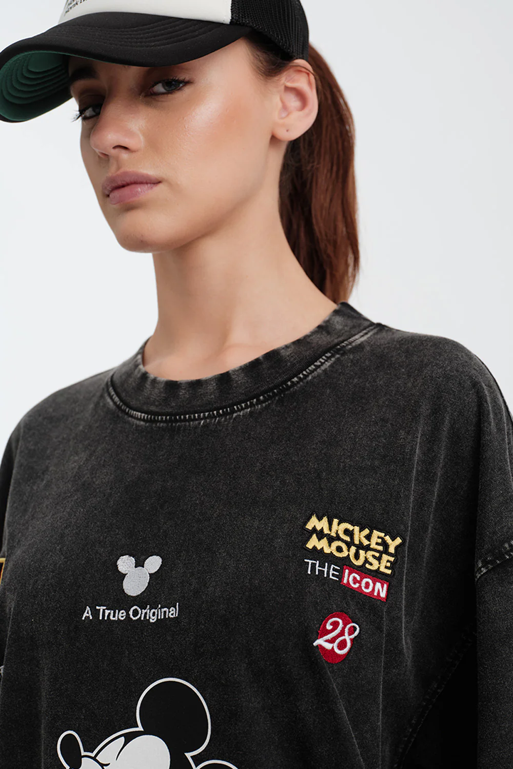 Timeless Mischief Oversized T-shirt - Image 6