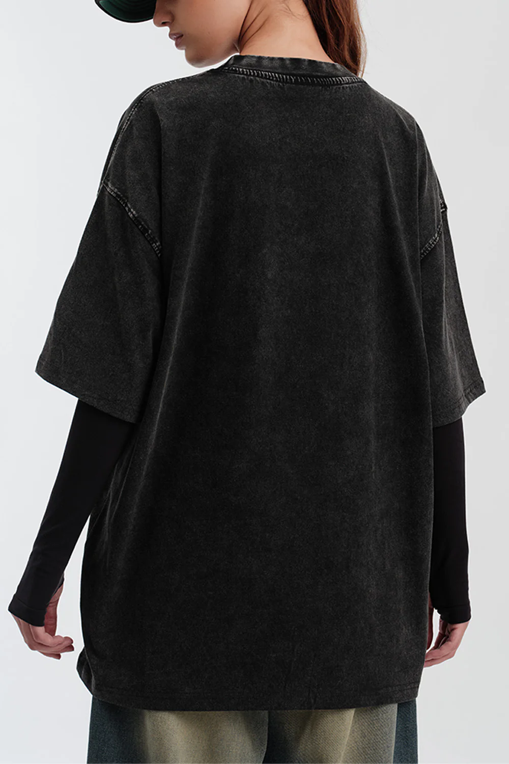 Timeless Mischief Oversized T-shirt - Image 7