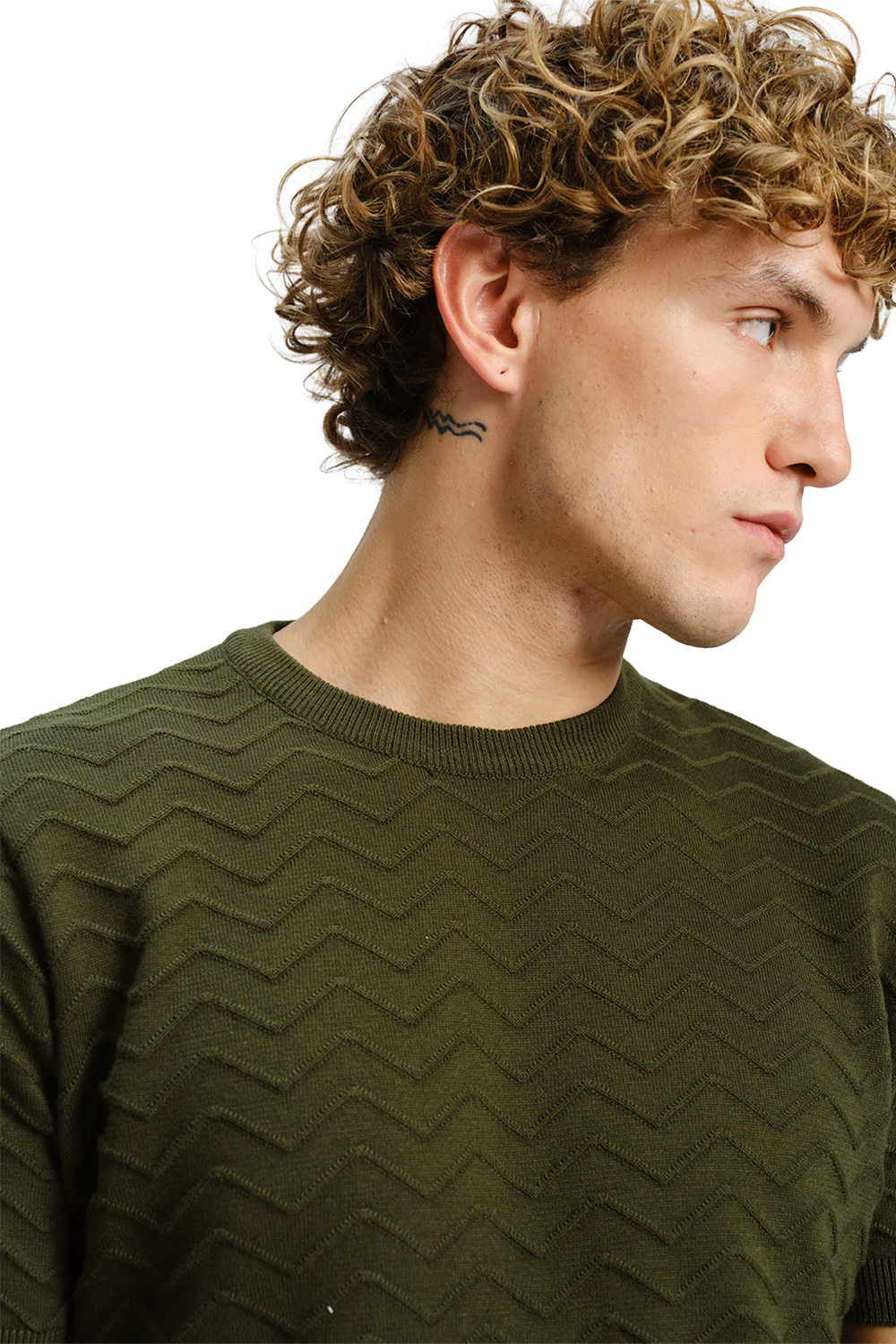 Zigzag Olive Knit T-shirt - Image 3