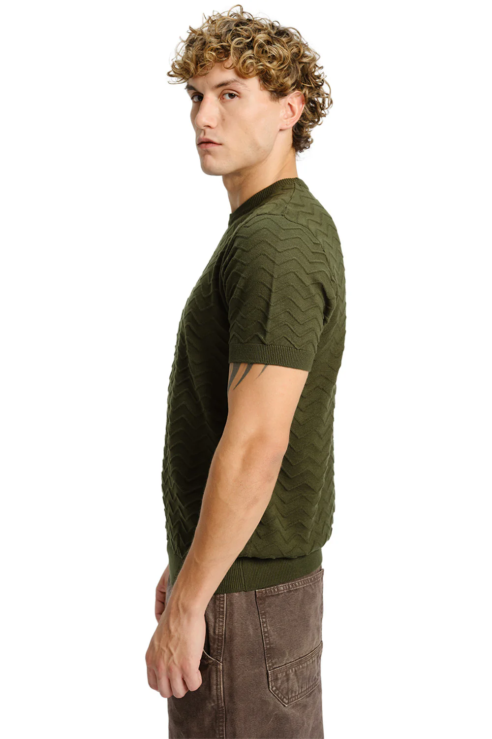Zigzag Olive Knit T-shirt - Image 6